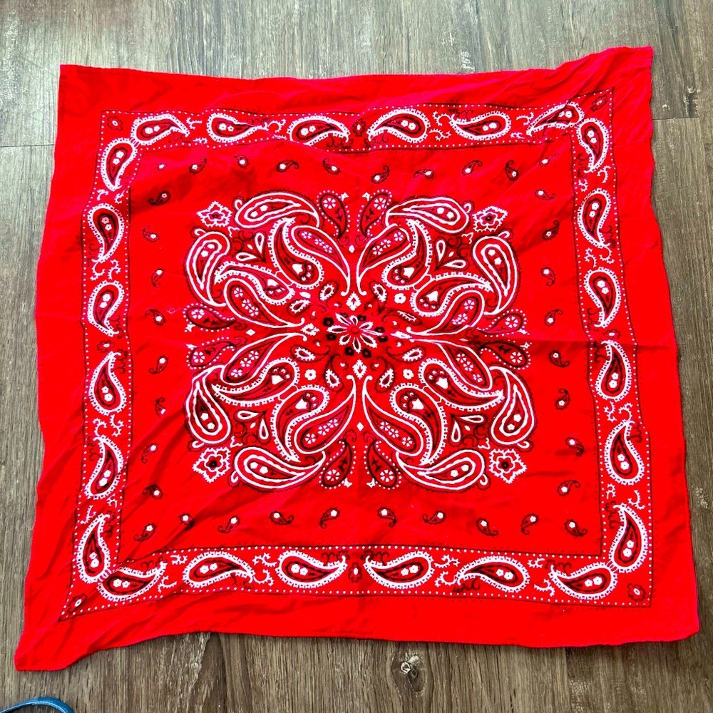 Bandanas 100% cotton Scarf NWOT